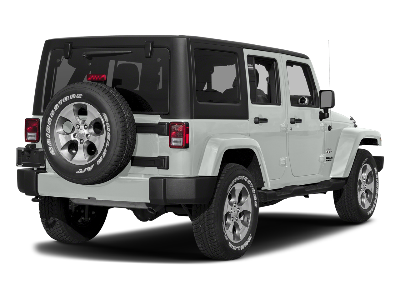 2017 Jeep Wrangler Unlimited Sahara photo 2