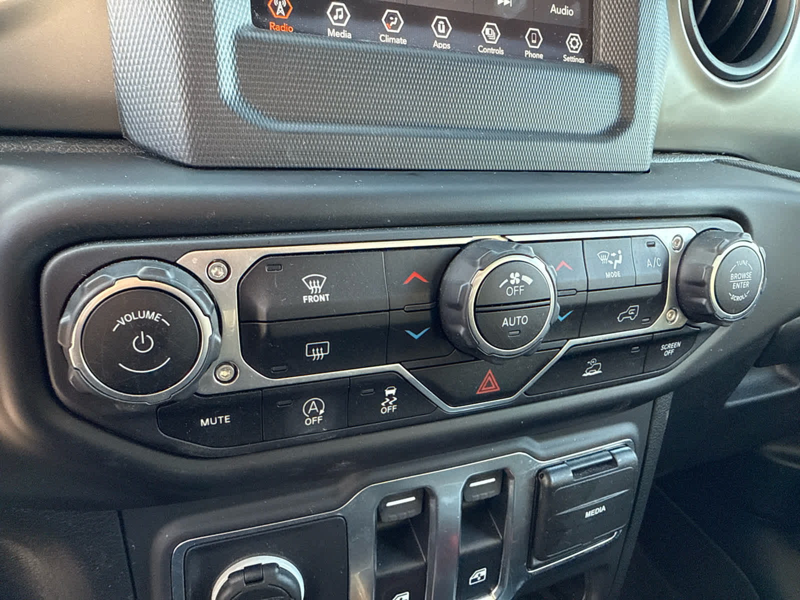 2021 Jeep Wrangler Sport S 4X4