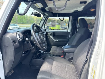 2012 Jeep Wrangler Unlimited Sahara