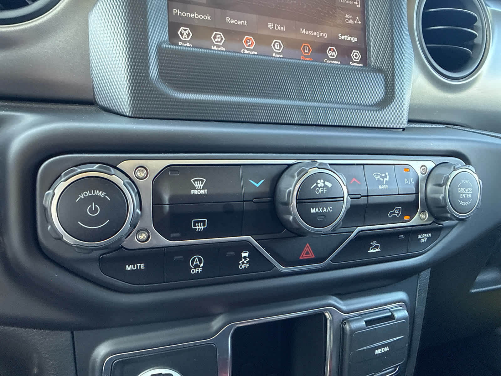 2023 Jeep Wrangler 4-Door Sport 4x4