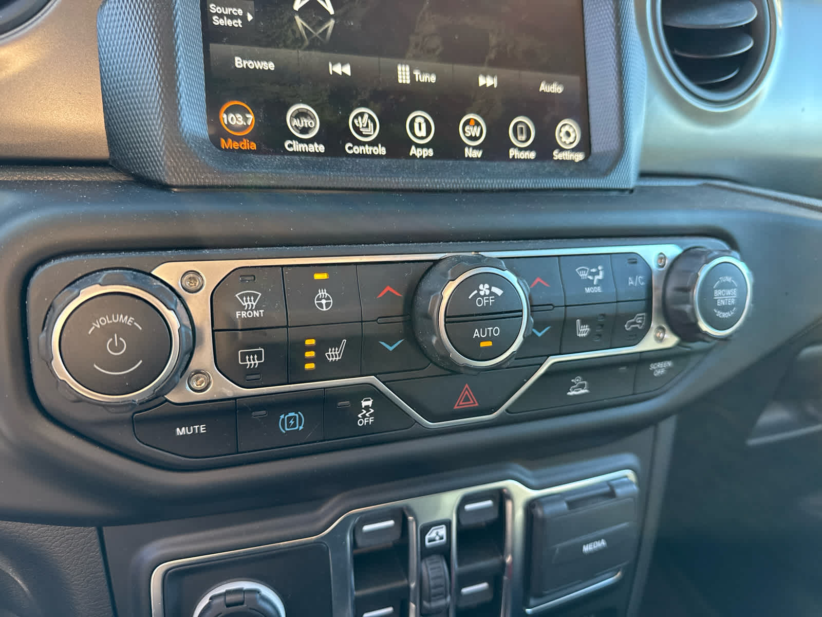 2023 Jeep Wrangler 4xe 4x4