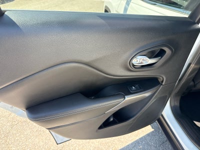 2019 Jeep Cherokee Latitude FWD