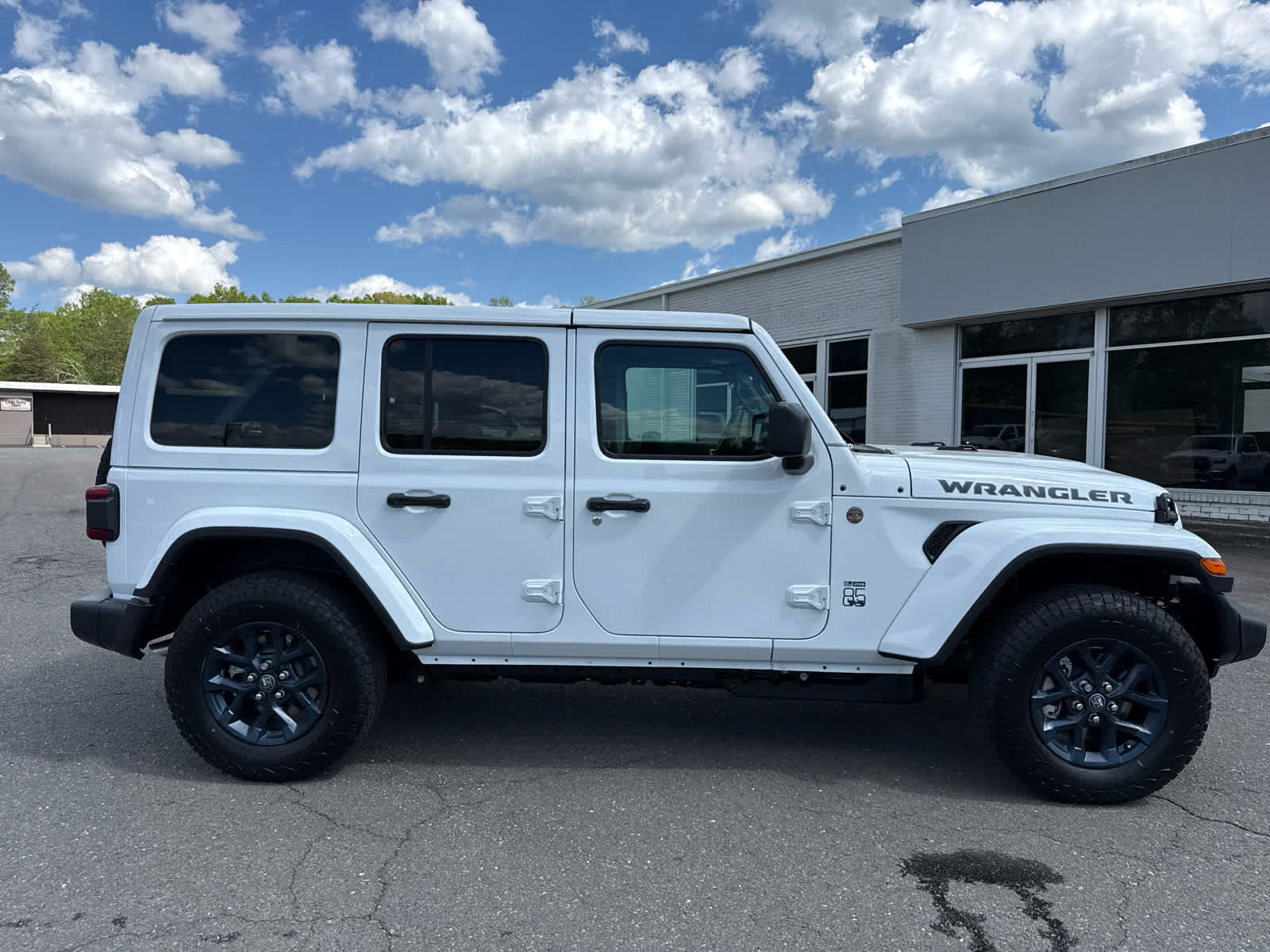 2026 Jeep Wrangler WRANGLER 4-DOOR 85TH ANNIVERSARY EDITION