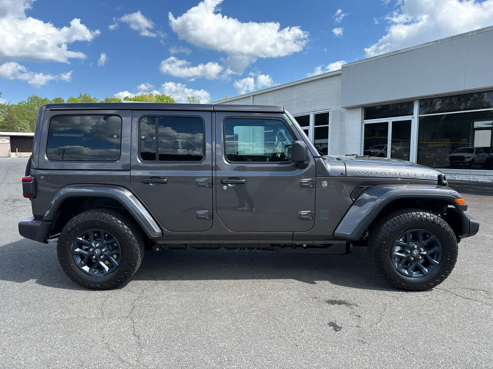 2026 Jeep Wrangler WRANGLER 4-DOOR 85TH ANNIVERSARY EDITION