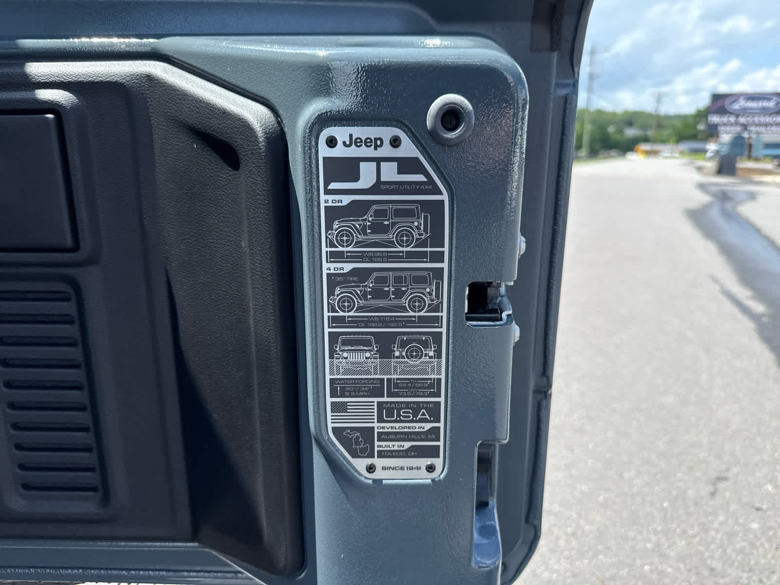 2025 Jeep Wrangler WRANGLER 4-DOOR SPORT