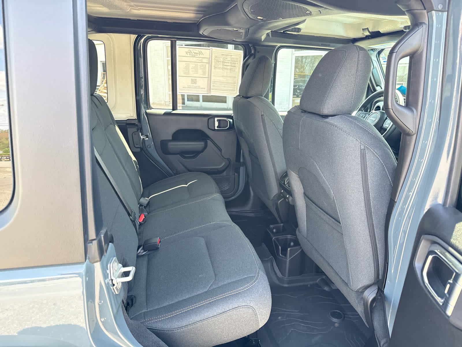 2025 Jeep Wrangler 4-Door Sport 4x4