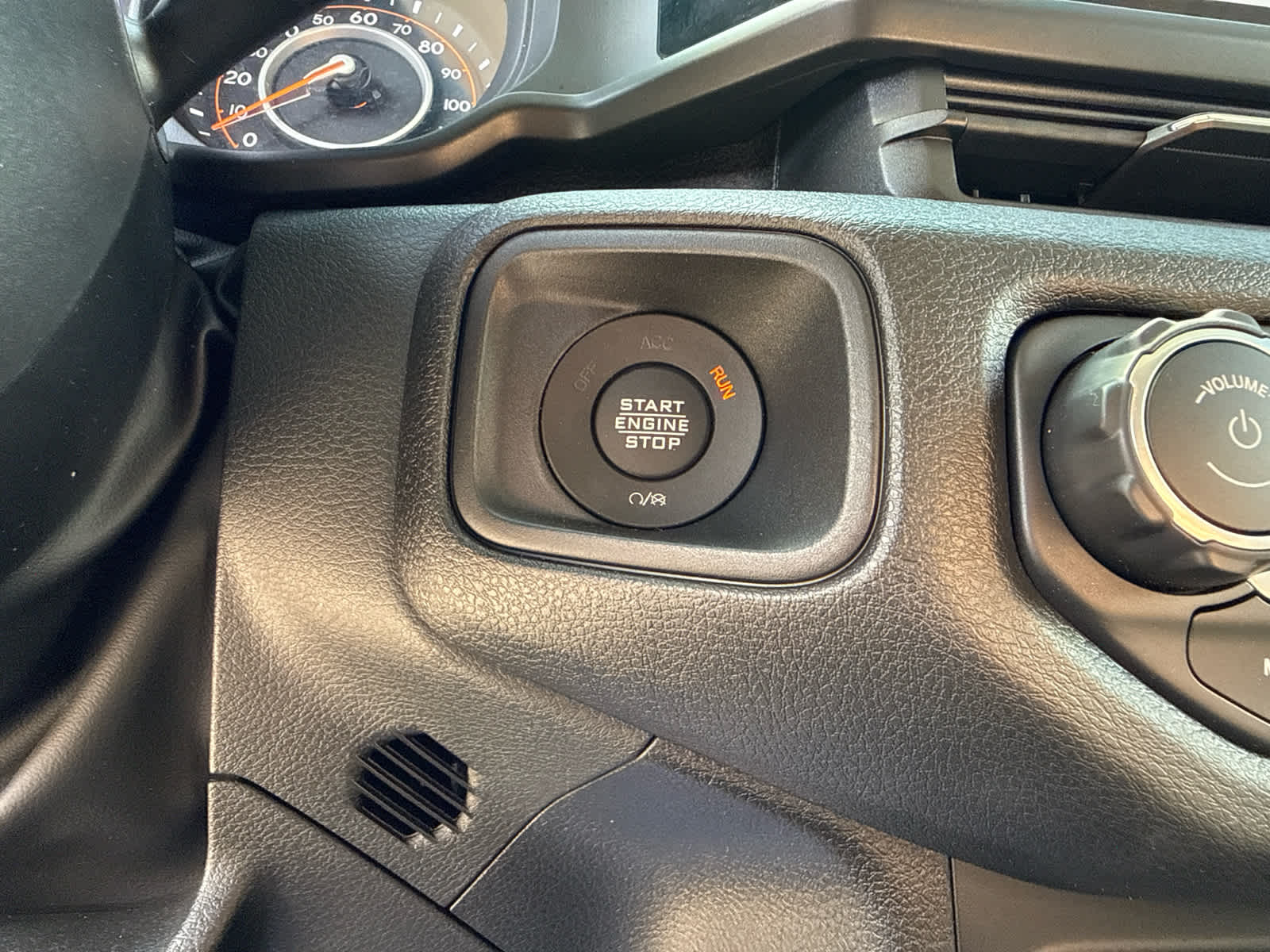 2025 Jeep Wrangler 4-Door Sport 4x4