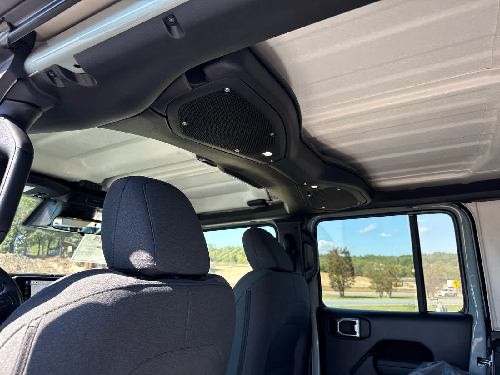 2027 Jeep Wrangler WRANGLER 4-DOOR SPORT S