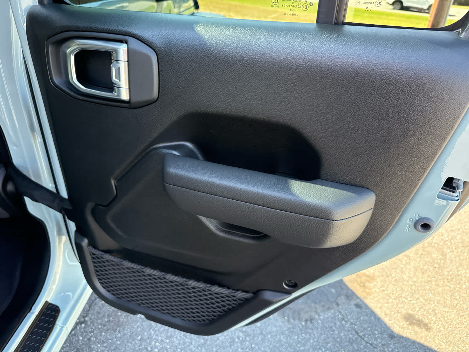 2027 Jeep Wrangler WRANGLER 4-DOOR SPORT S