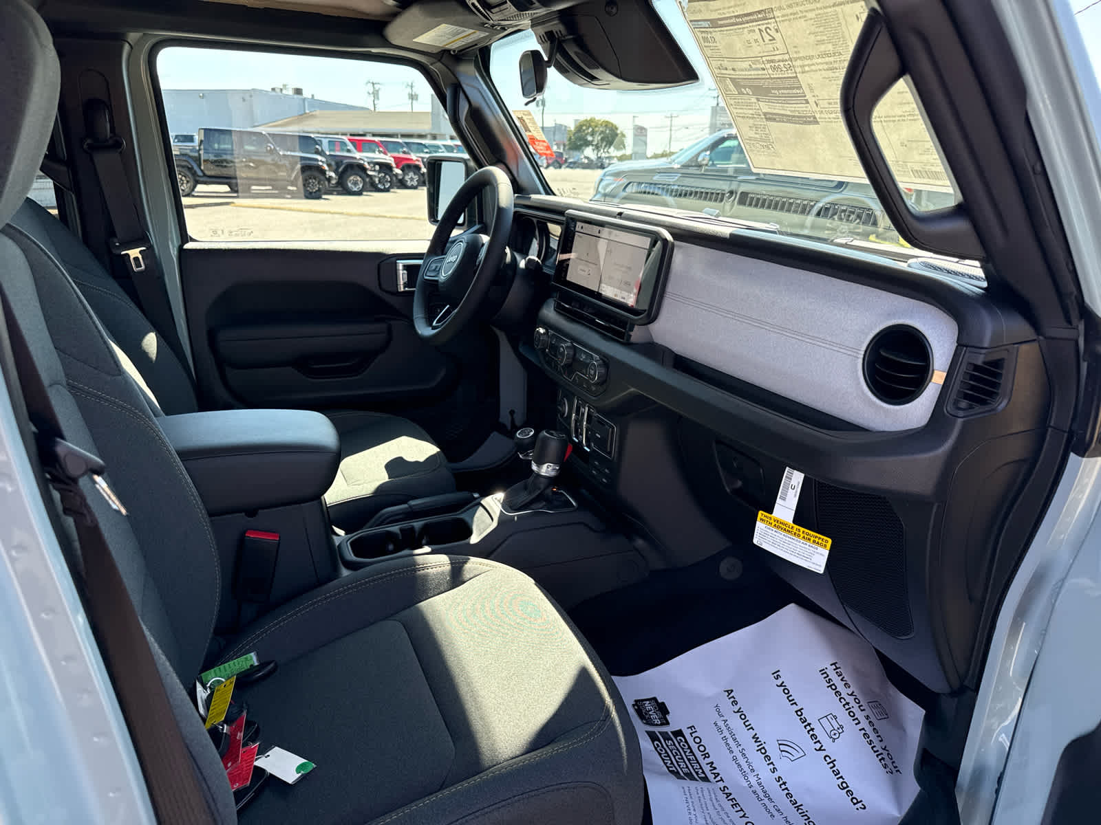 2027 Jeep Wrangler WRANGLER 4-DOOR SPORT S