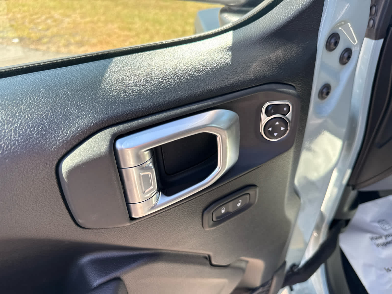 2027 Jeep Wrangler WRANGLER 4-DOOR SPORT S