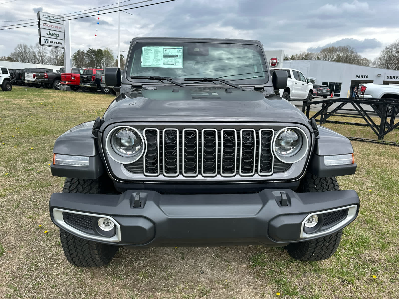 2025 Jeep Wrangler WRANGLER 4-DOOR SAHARA