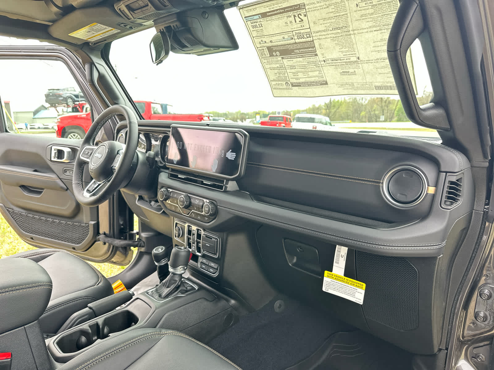 2025 Jeep Wrangler WRANGLER 4-DOOR SAHARA