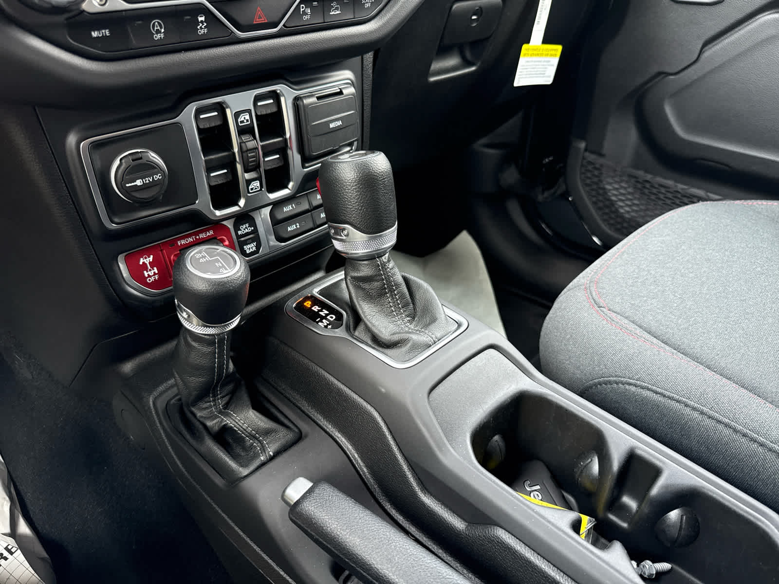 2024 Jeep Wrangler WRANGLER 4-DOOR RUBICON