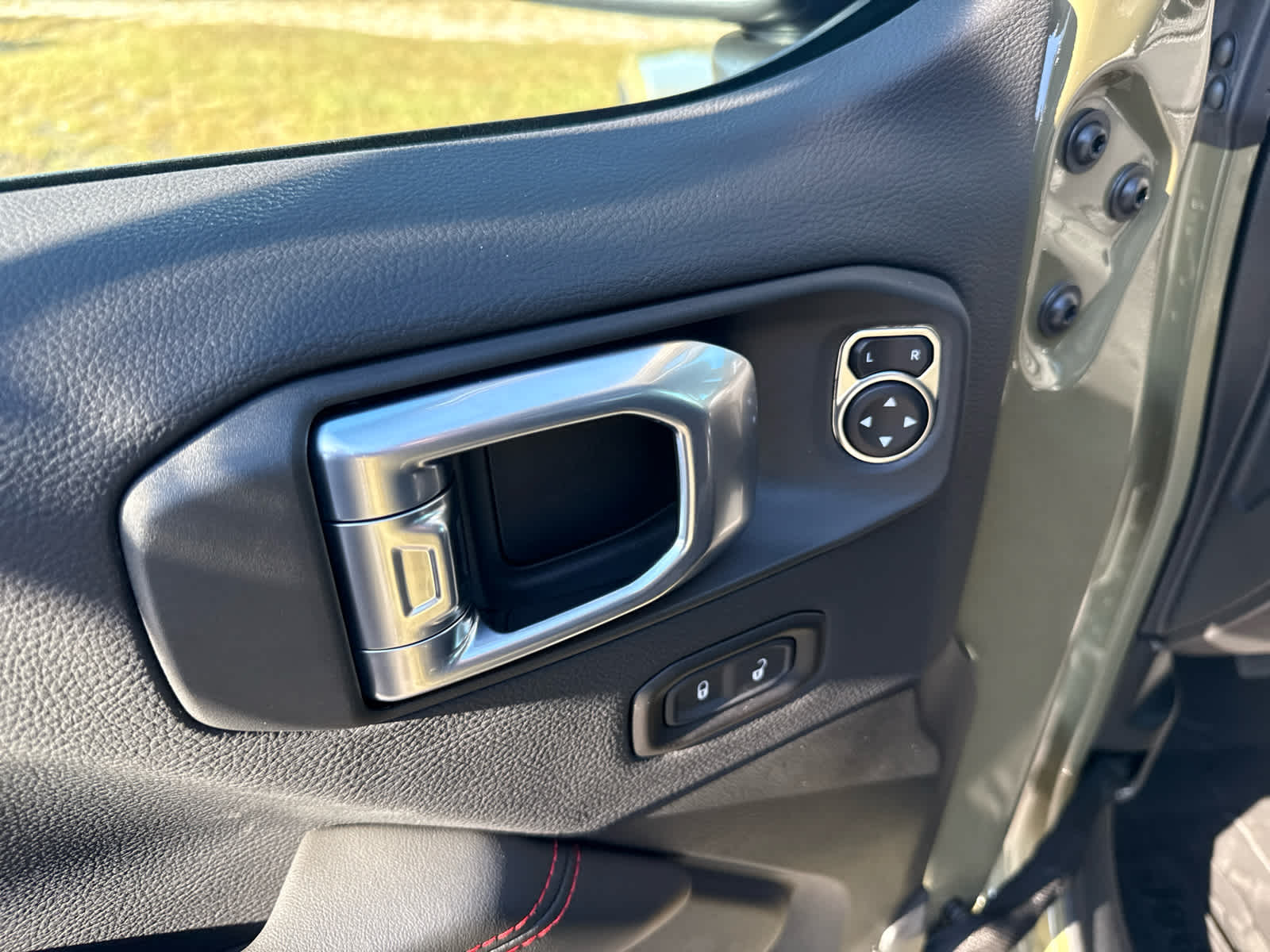 2027 Jeep Wrangler WRANGLER 4-DOOR RUBICON