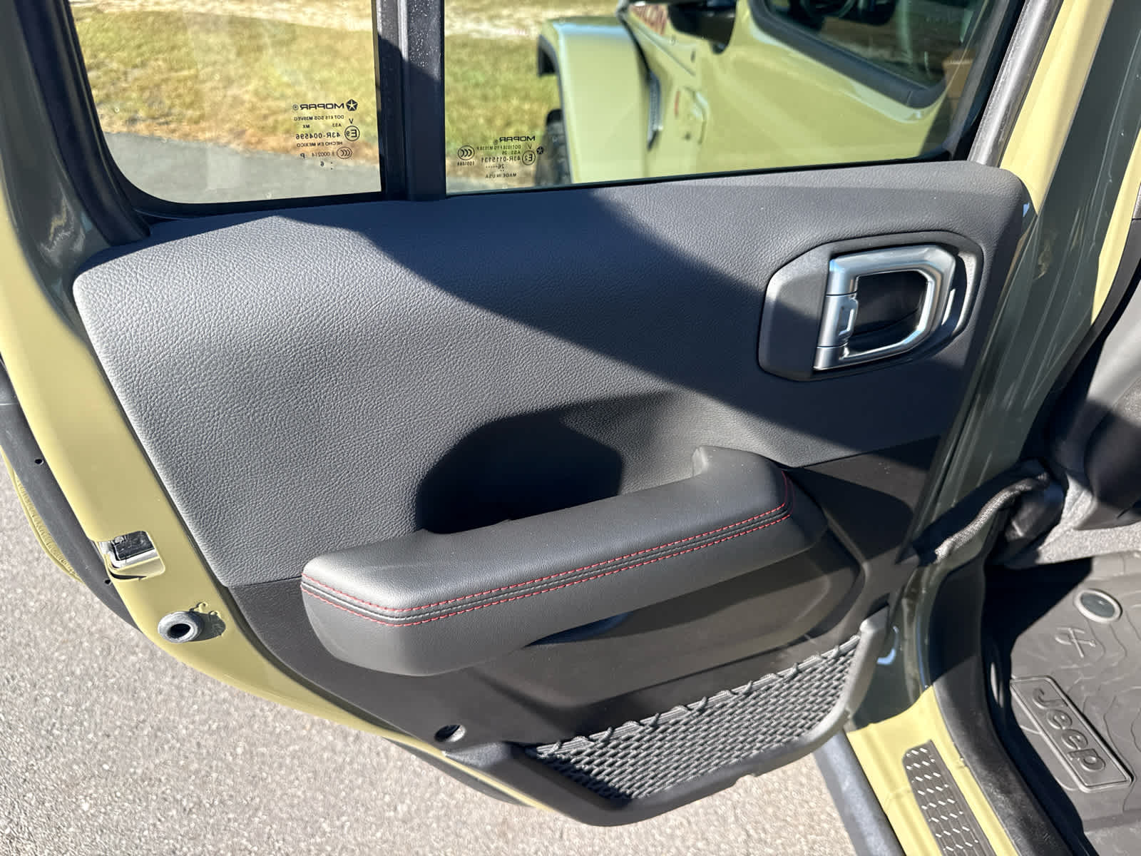 2027 Jeep Wrangler WRANGLER 4-DOOR RUBICON