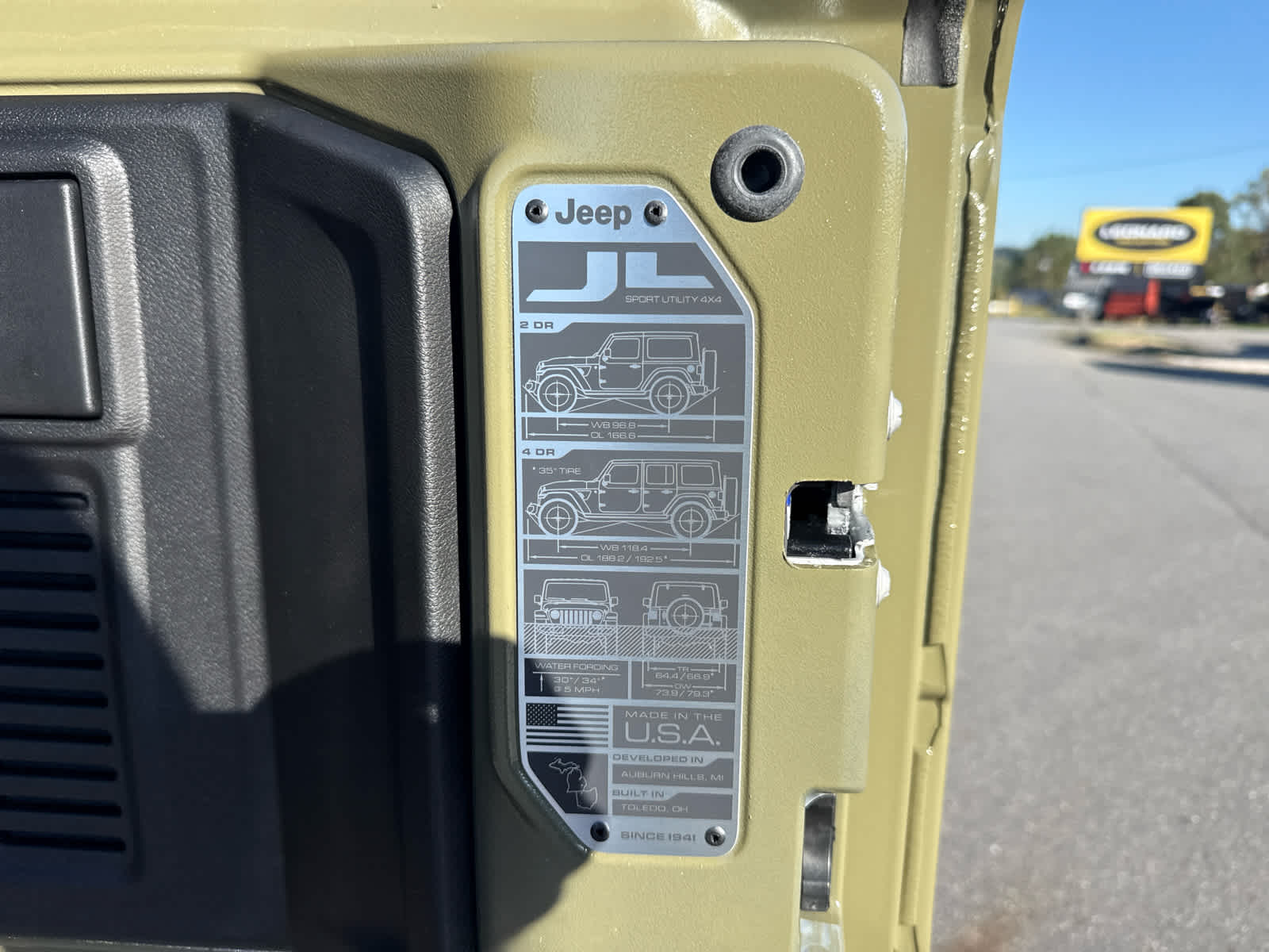 2027 Jeep Wrangler WRANGLER 4-DOOR RUBICON
