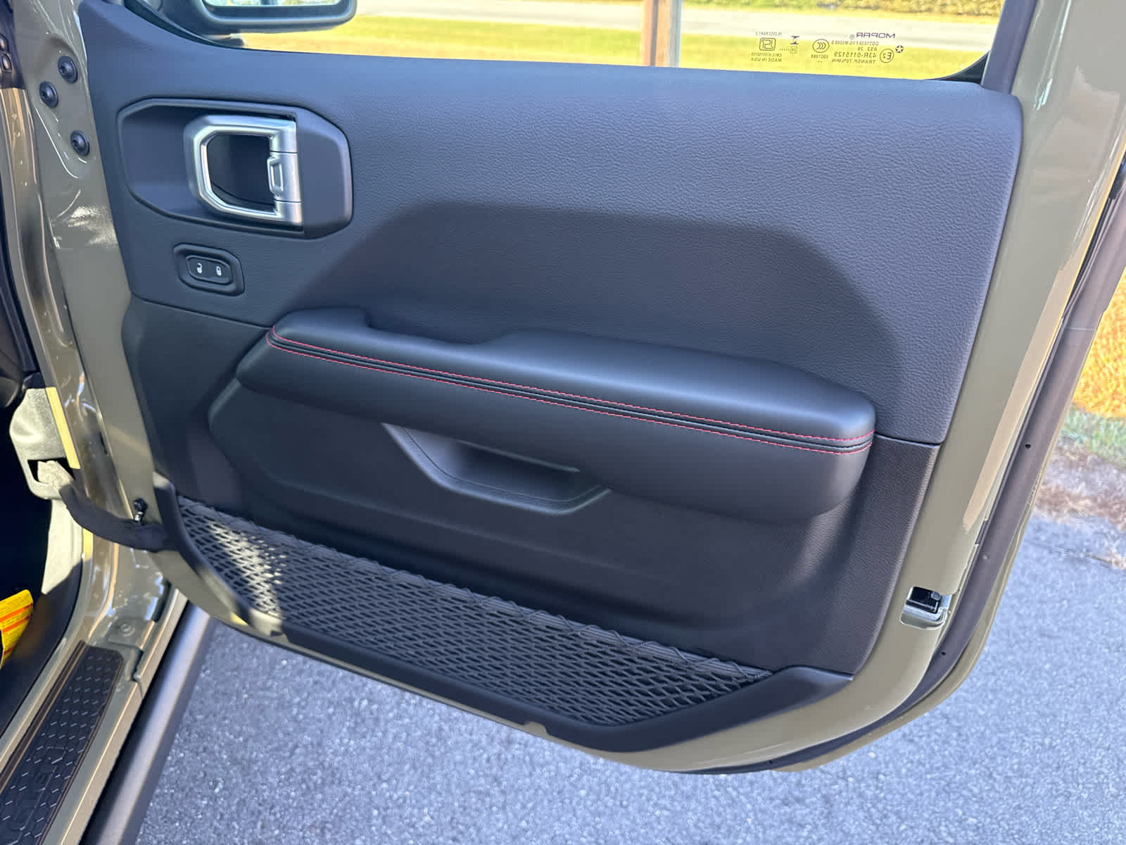 2027 Jeep Wrangler WRANGLER 4-DOOR RUBICON