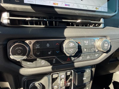 2027 Jeep Wrangler WRANGLER 4-DOOR RUBICON