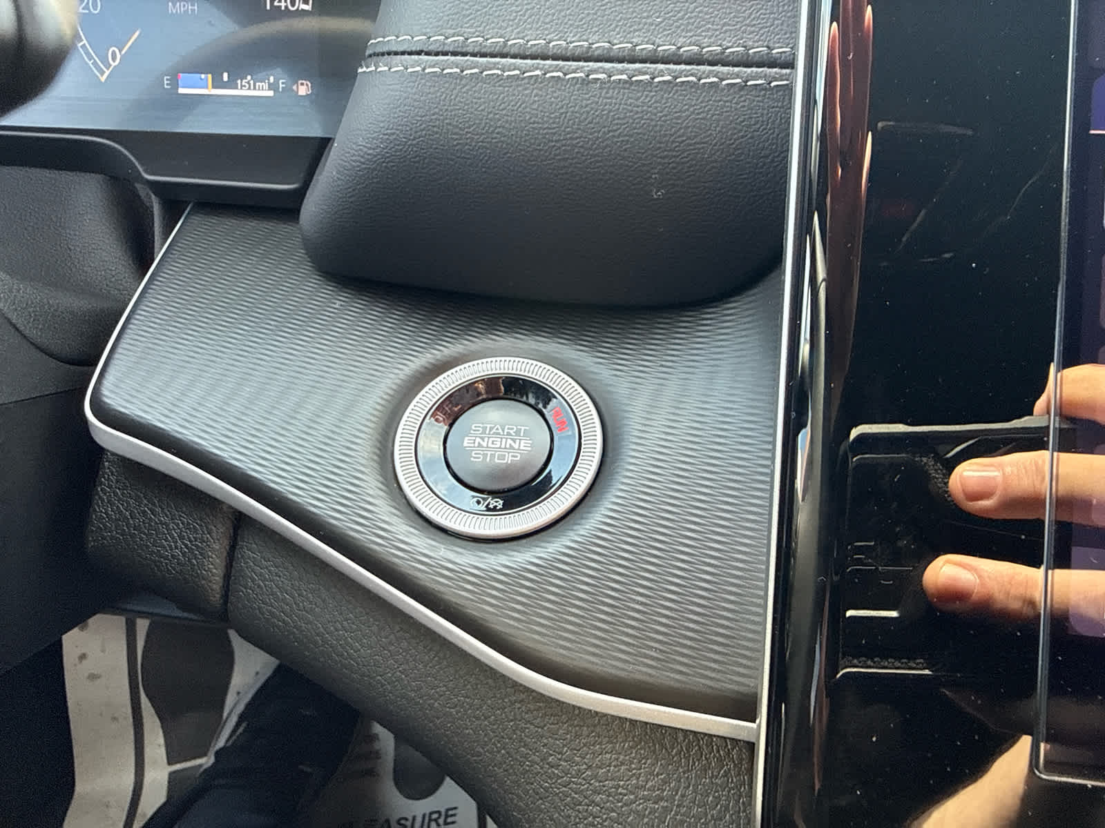 2025 Jeep Grand Cherokee Laredo 4x4