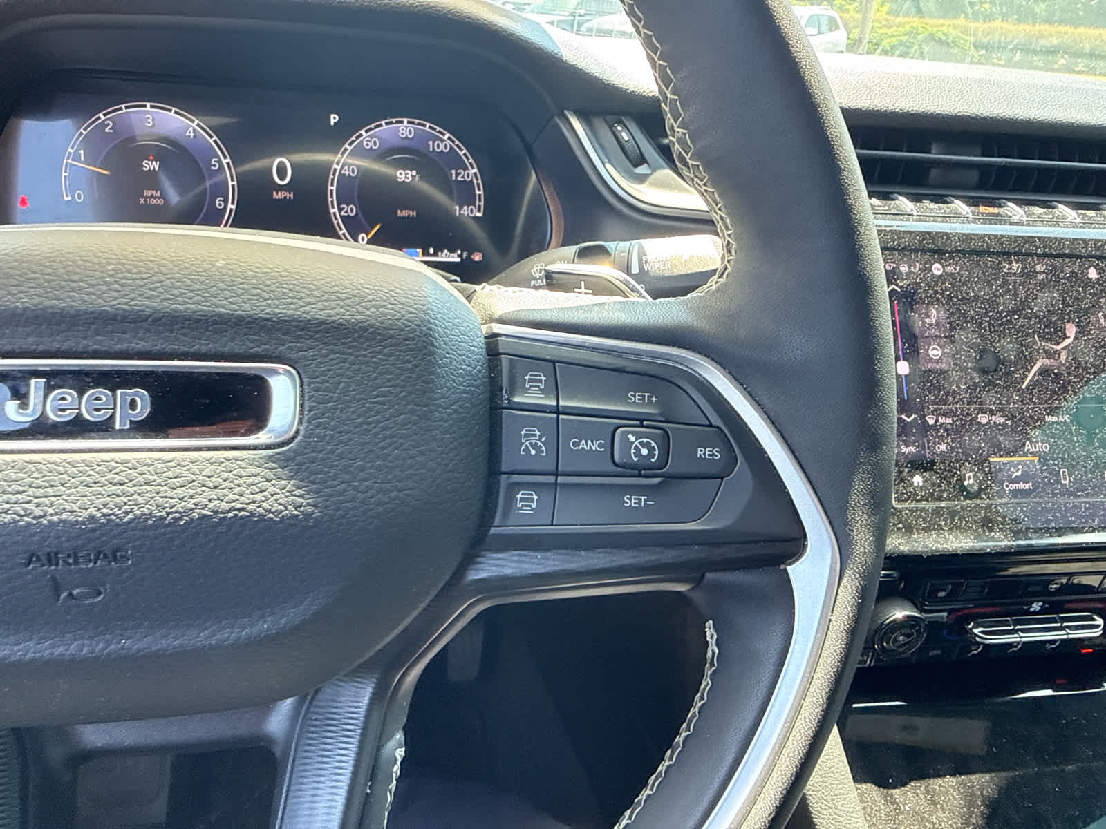 2025 Jeep Grand Cherokee Altitude 4x4