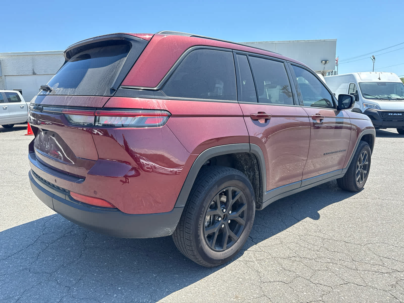 2025 Jeep Grand Cherokee Altitude 4x4