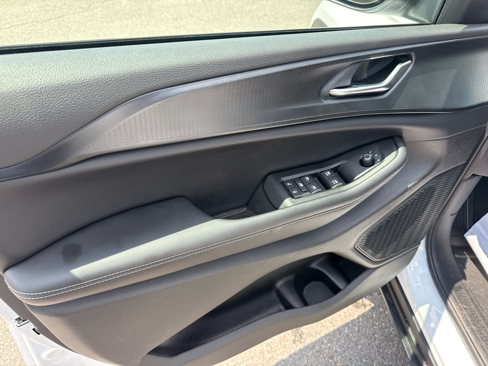 2026 Jeep Grand Cherokee GRAND CHEROKEE LAREDO 4X4