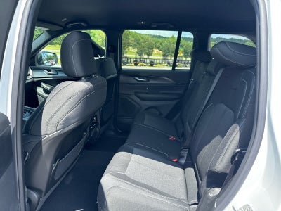 2026 Jeep Grand Cherokee GRAND CHEROKEE LAREDO 4X4