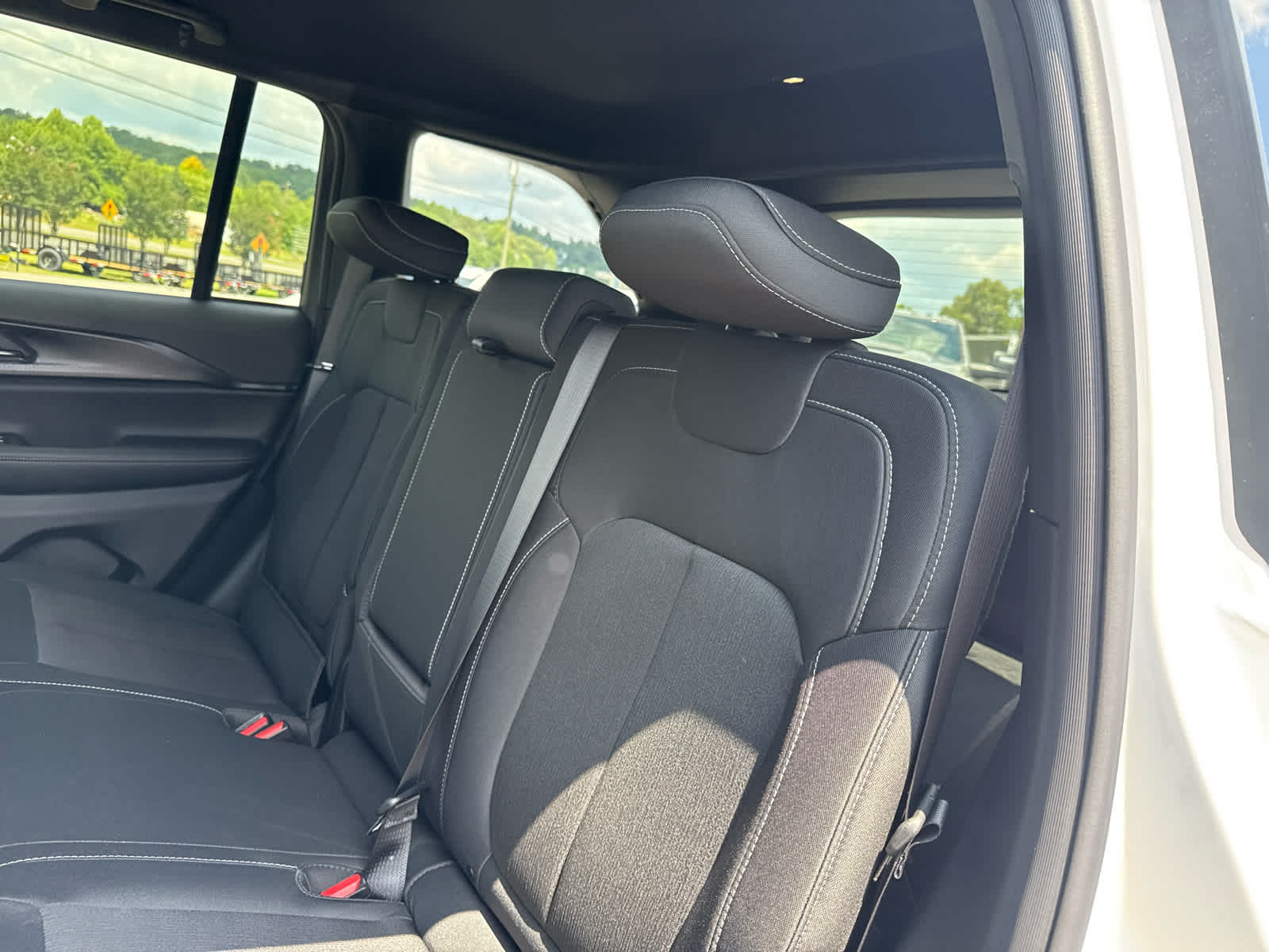 2026 Jeep Grand Cherokee GRAND CHEROKEE LAREDO 4X4