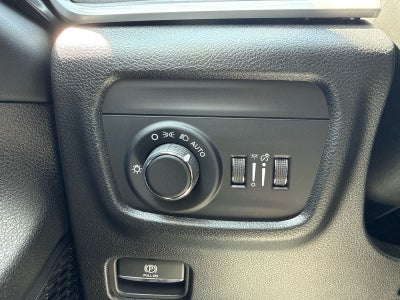 2026 Jeep Grand Cherokee GRAND CHEROKEE LAREDO 4X4