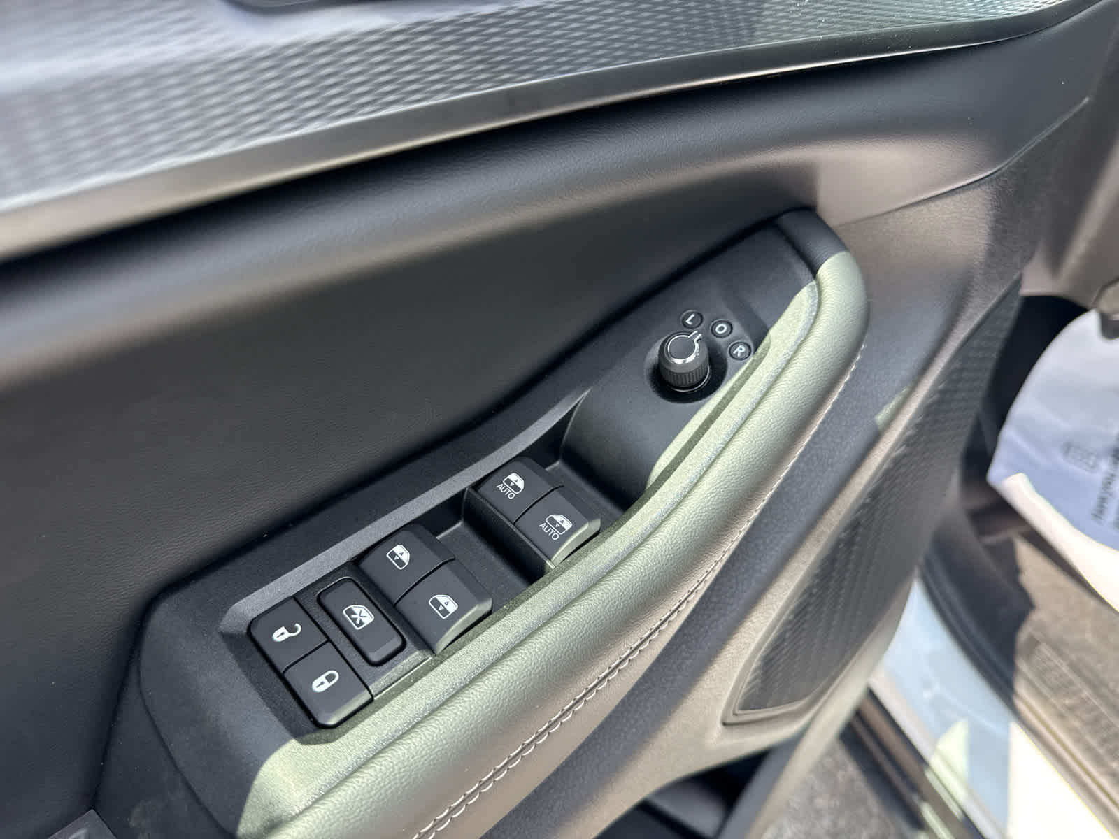 2026 Jeep Grand Cherokee GRAND CHEROKEE LAREDO 4X4