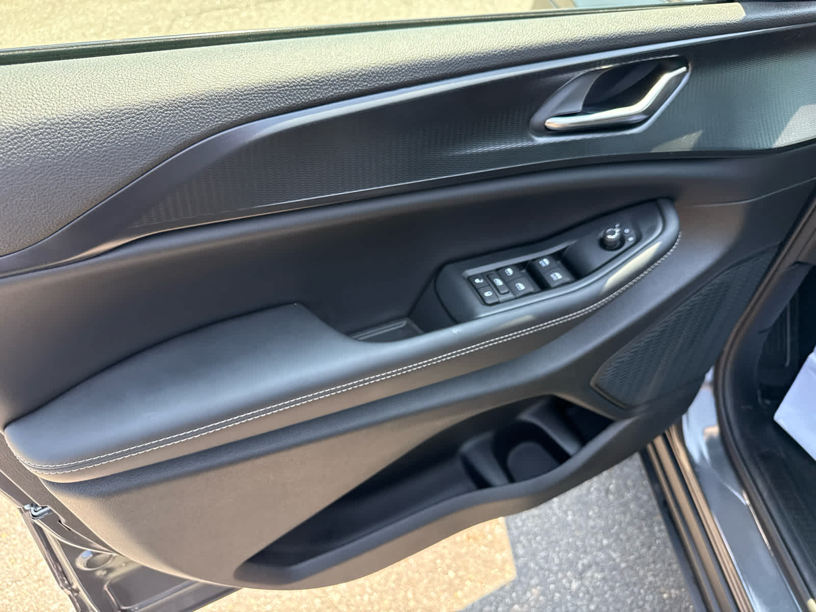 2026 Jeep Grand Cherokee GRAND CHEROKEE LAREDO X 4X4