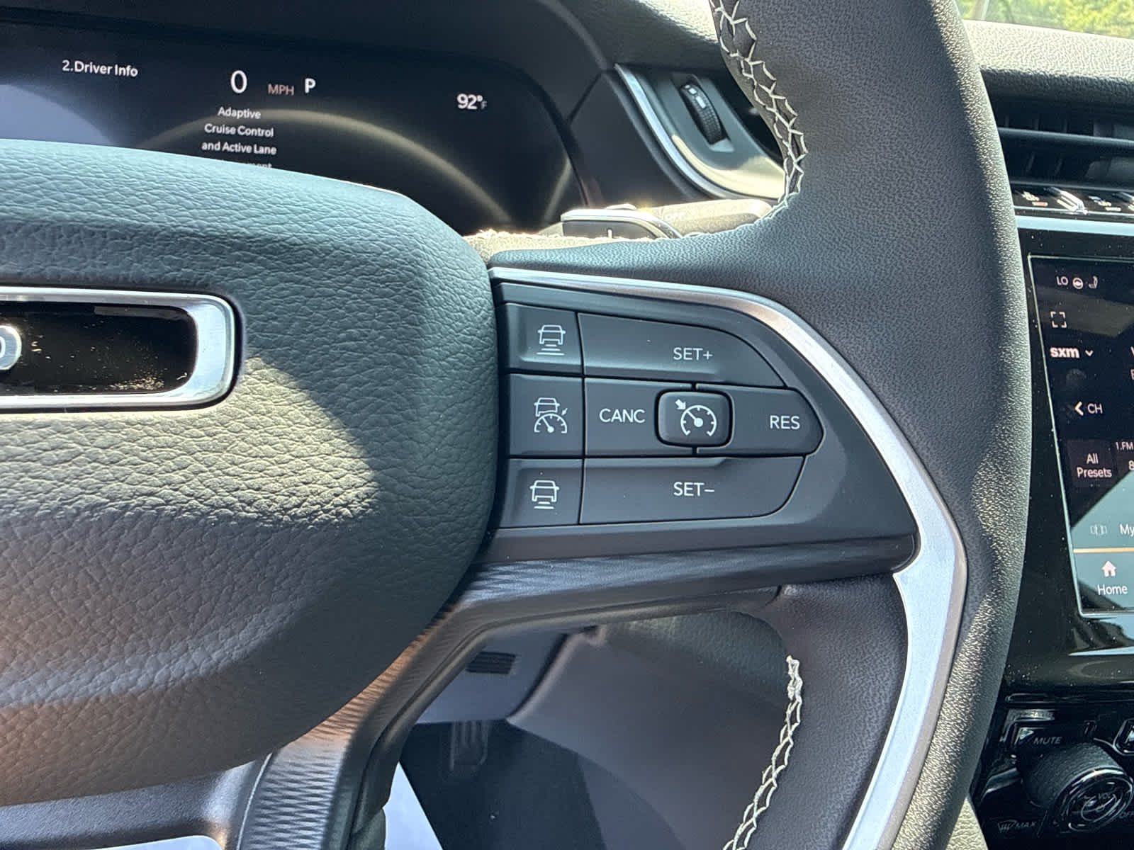 2026 Jeep Grand Cherokee GRAND CHEROKEE LAREDO X 4X4