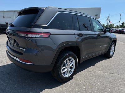 2026 Jeep Grand Cherokee GRAND CHEROKEE LAREDO X 4X4