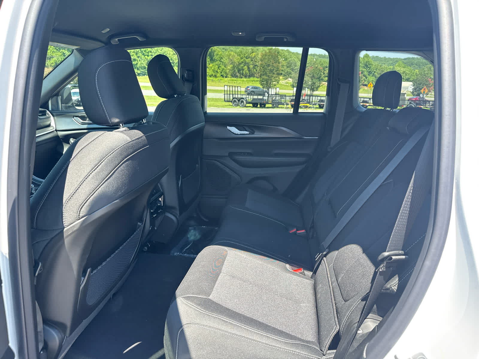 2026 Jeep Grand Cherokee GRAND CHEROKEE LAREDO 4X4