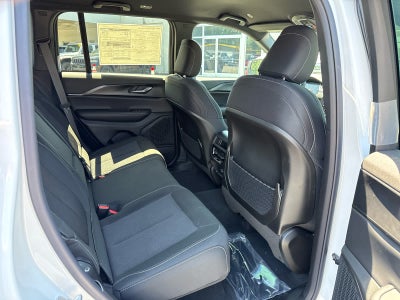2026 Jeep Grand Cherokee GRAND CHEROKEE LAREDO 4X4