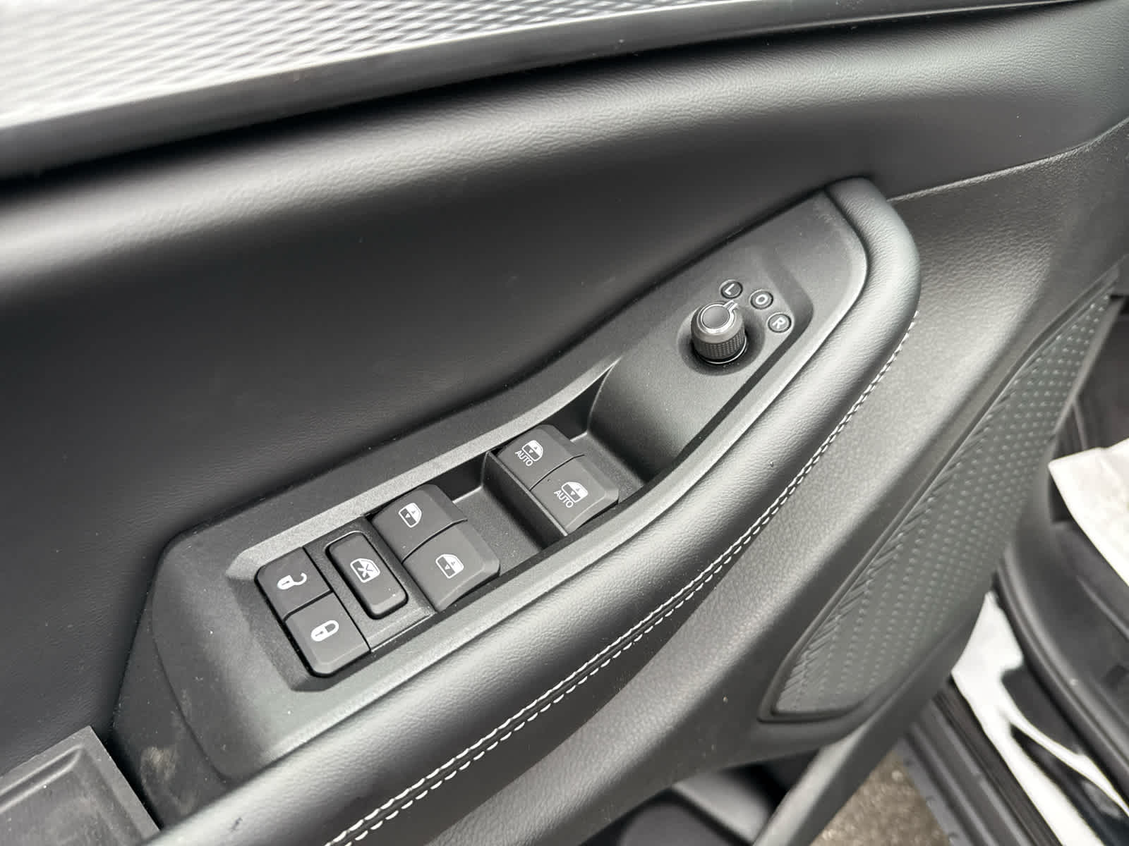 2025 Jeep Grand Cherokee GRAND CHEROKEE ALTITUDE 4X4