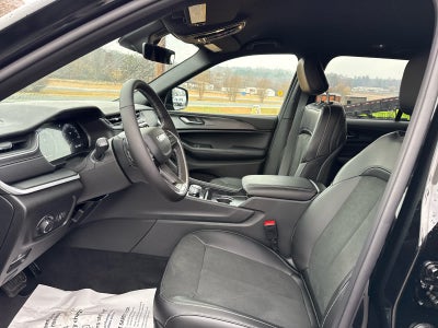 2025 Jeep Grand Cherokee GRAND CHEROKEE ALTITUDE 4X4