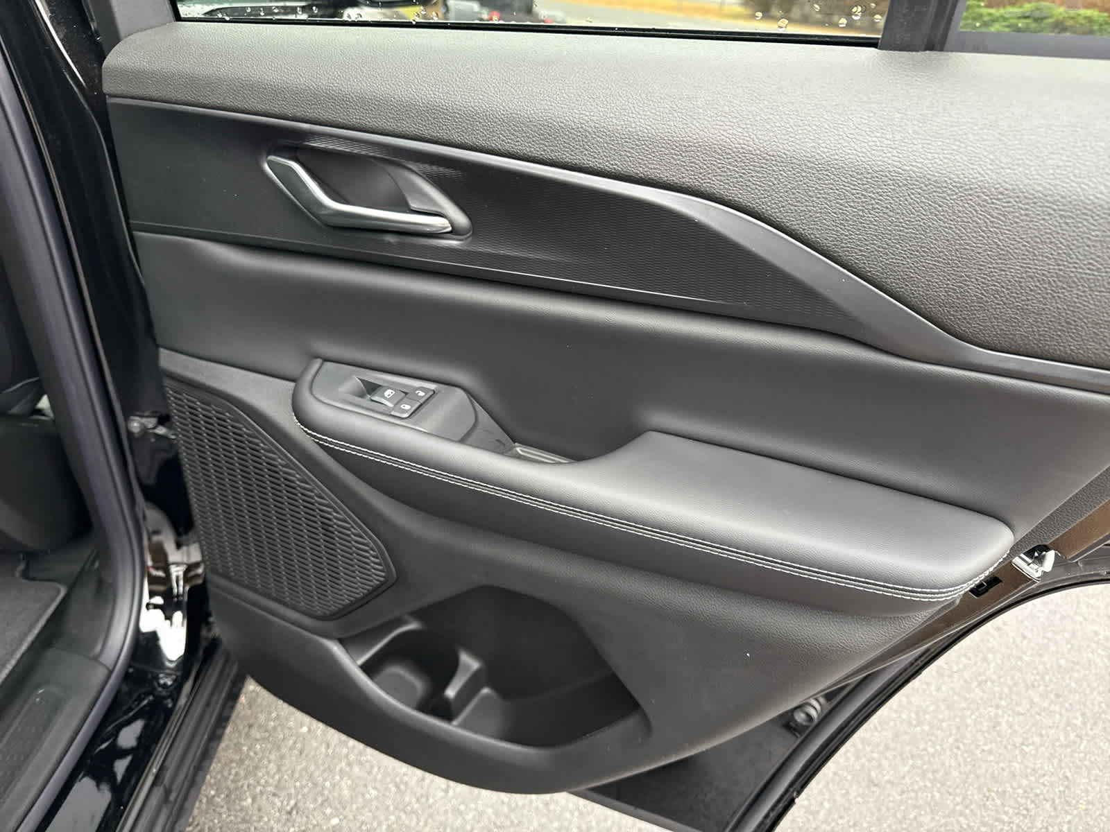 2025 Jeep Grand Cherokee GRAND CHEROKEE ALTITUDE 4X4