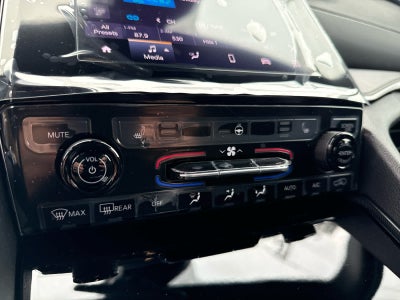 2025 Jeep Grand Cherokee GRAND CHEROKEE ALTITUDE 4X4