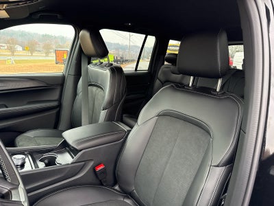 2025 Jeep Grand Cherokee GRAND CHEROKEE ALTITUDE 4X4