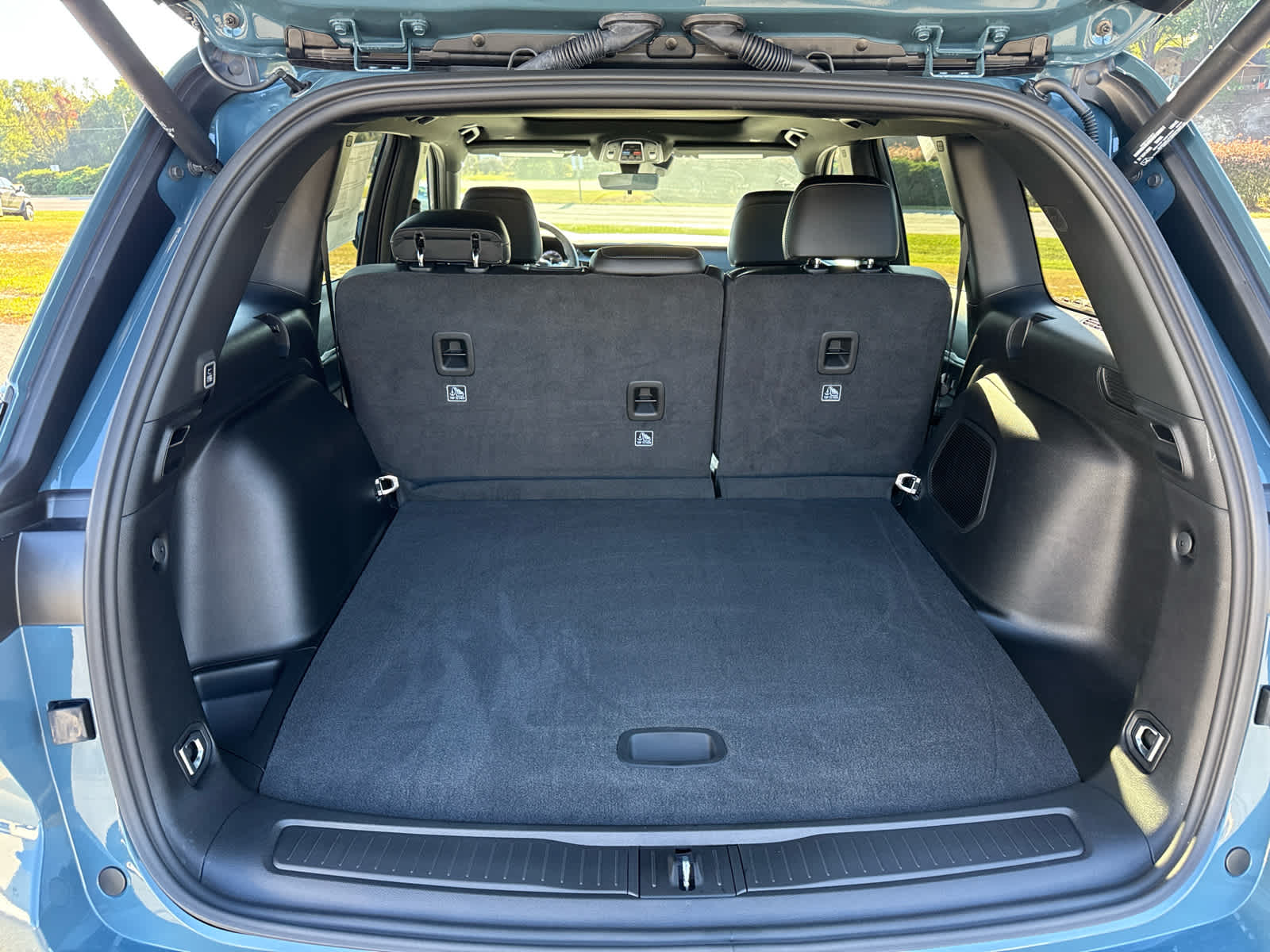 2027 Jeep Grand Cherokee GRAND CHEROKEE LIMITED 4X4