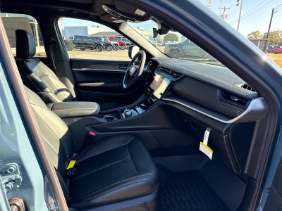 2027 Jeep Grand Cherokee GRAND CHEROKEE LIMITED 4X4