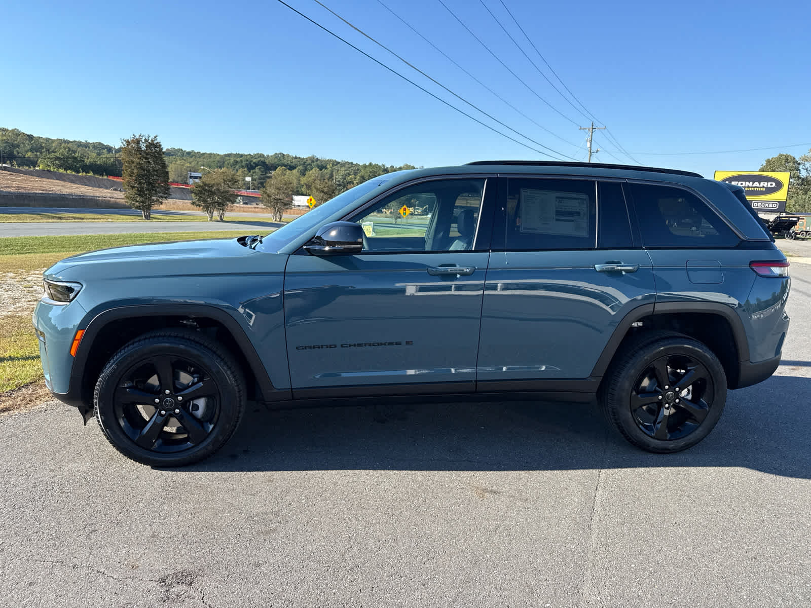 2027 Jeep Grand Cherokee GRAND CHEROKEE LIMITED 4X4
