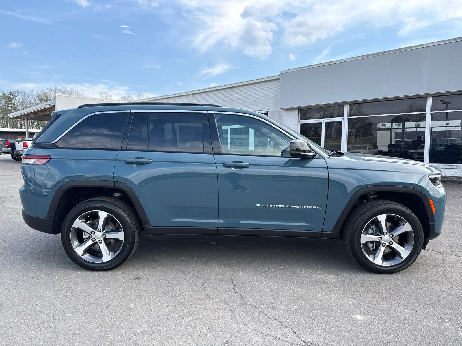 2026 Jeep Grand Cherokee GRAND CHEROKEE LIMITED 4X4