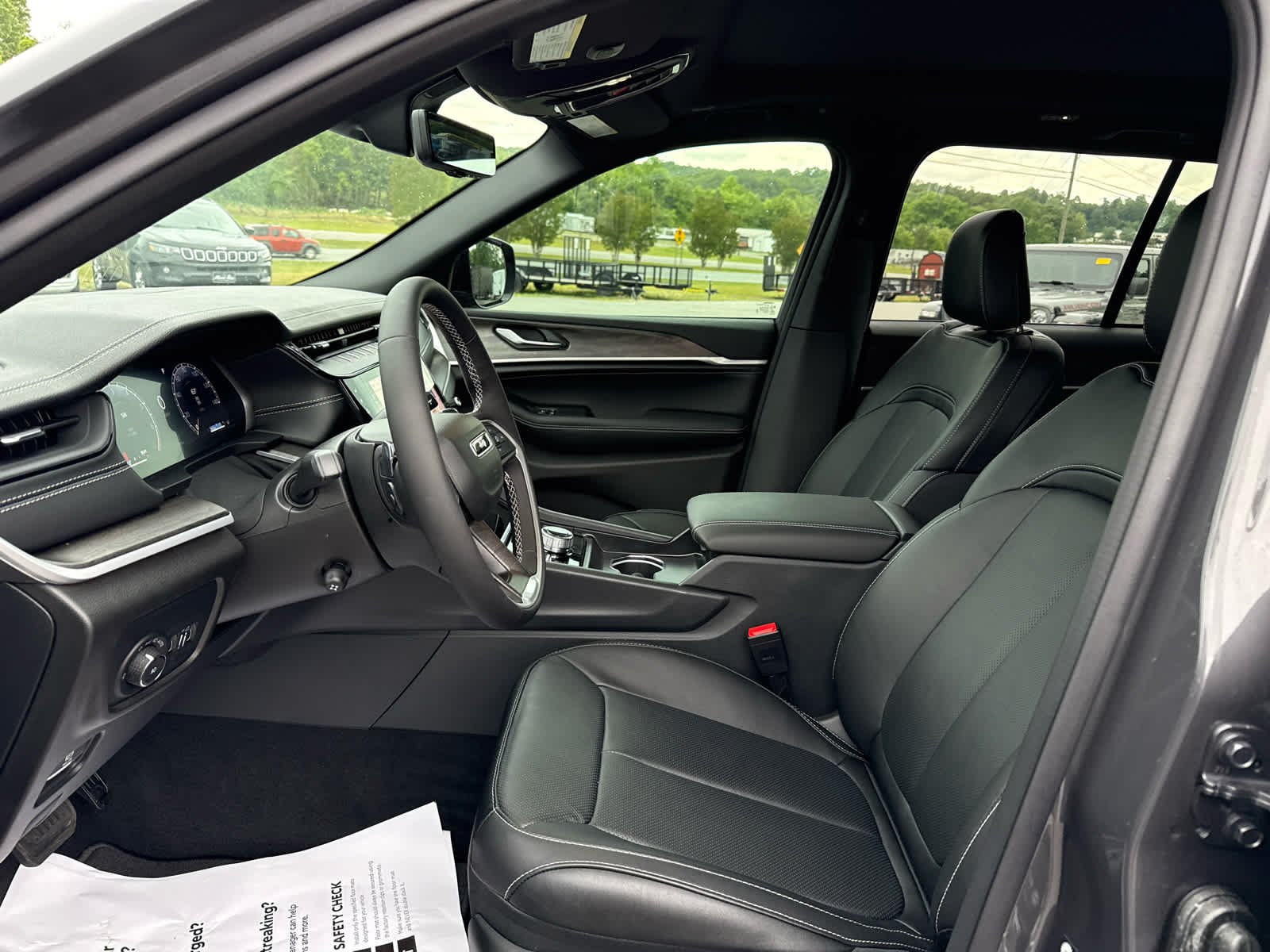 2026 Jeep Grand Cherokee GRAND CHEROKEE LIMITED RESERVE 4X4