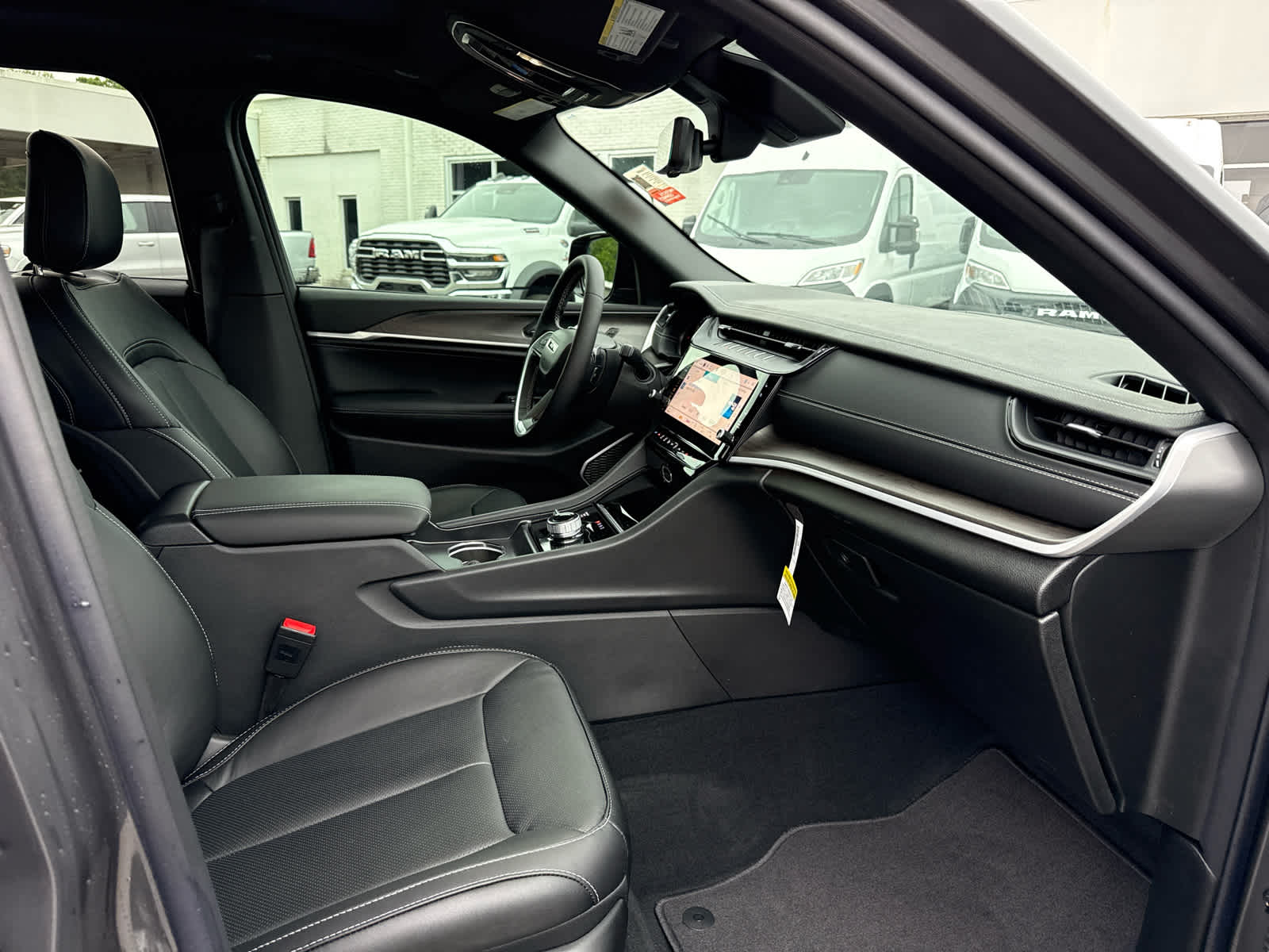 2026 Jeep Grand Cherokee GRAND CHEROKEE LIMITED RESERVE 4X4