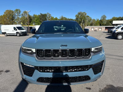 2027 Jeep Grand Cherokee GRAND CHEROKEE SUMMIT 4X4