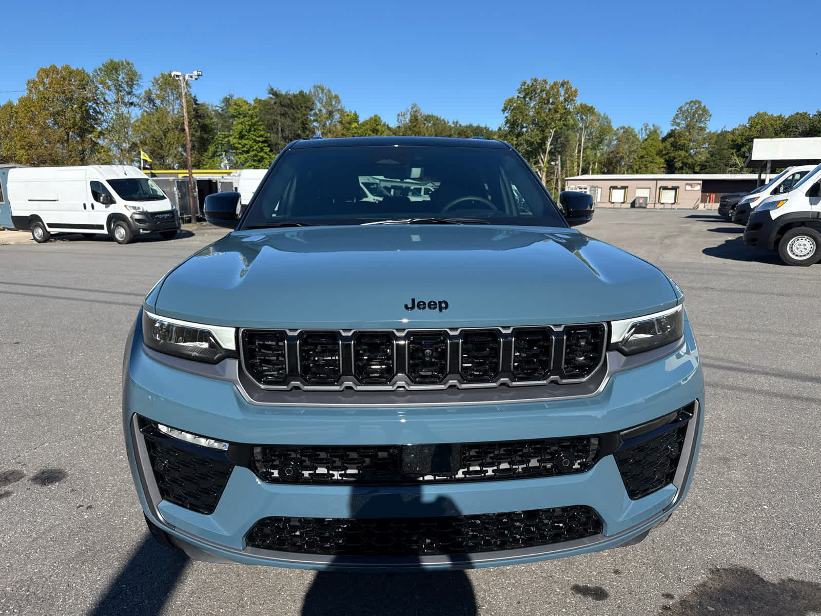 2027 Jeep Grand Cherokee GRAND CHEROKEE SUMMIT 4X4