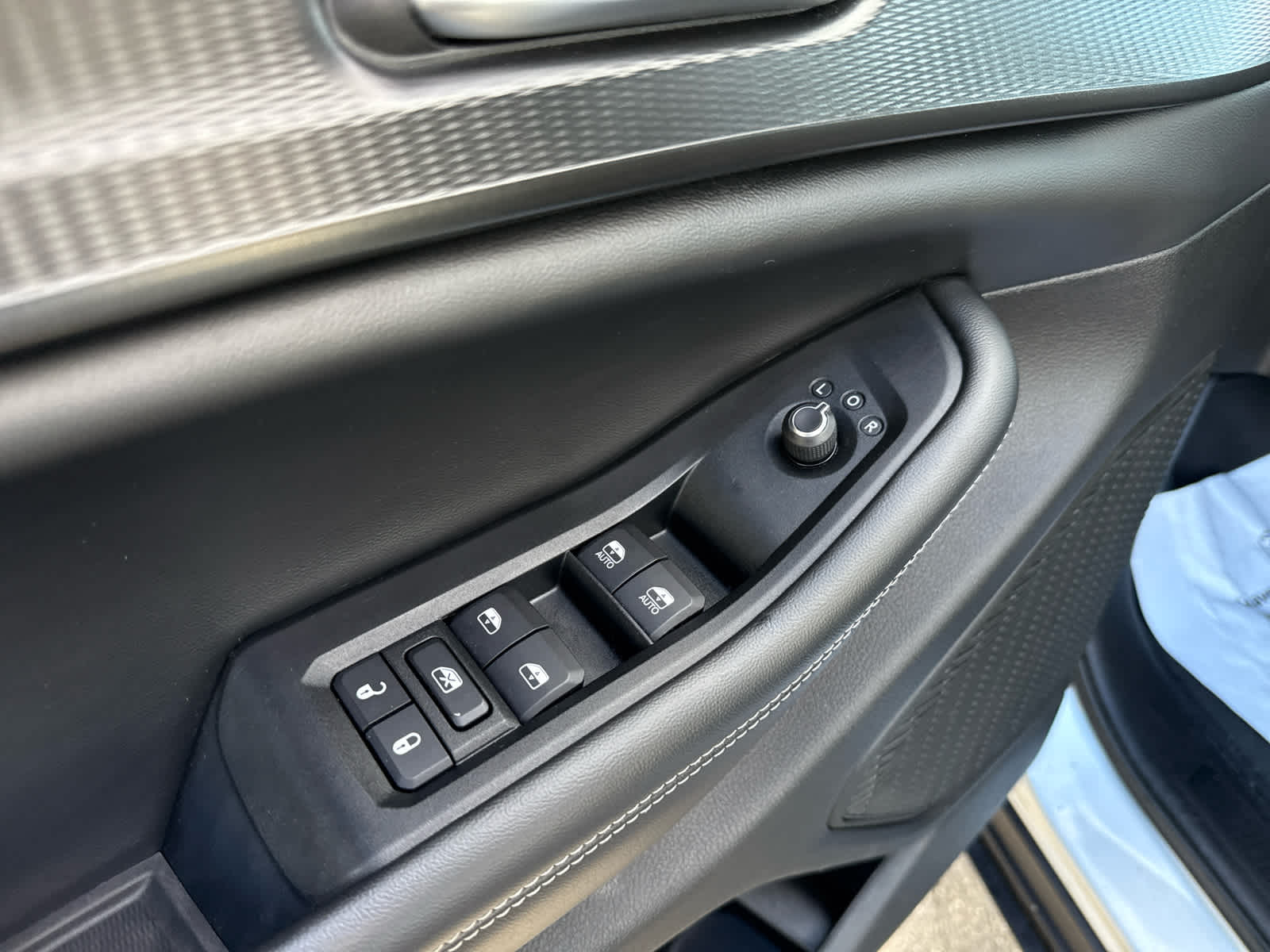 2023 Jeep Grand Cherokee L Laredo 4x4